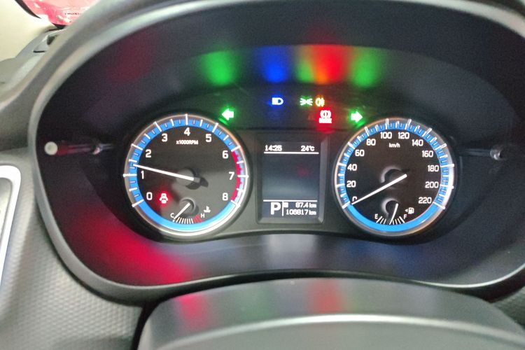 Suzuki S-Cross 2016 immagine di auto #12