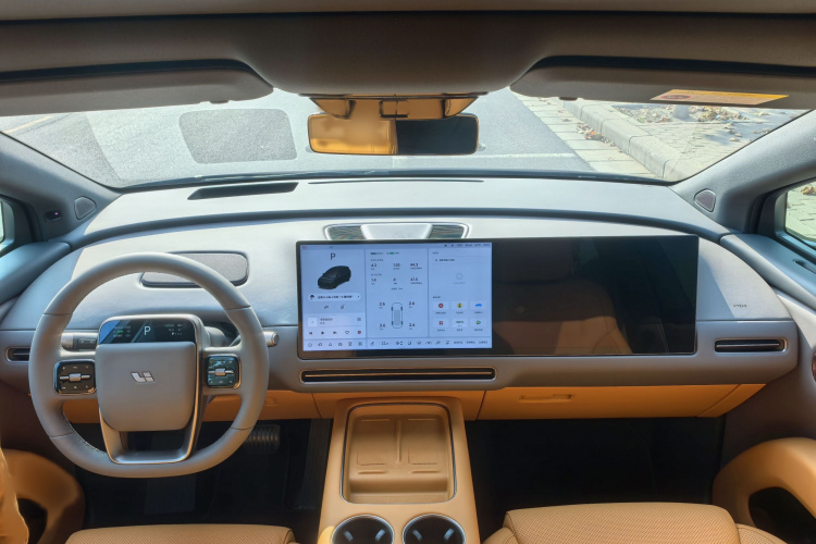 Li i8 2025 изображение автомобиля #12