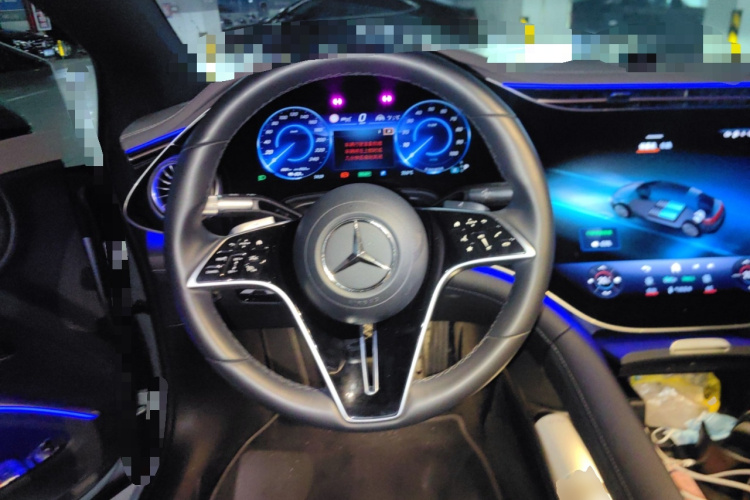 Mercedes-Benz EQS Class 2024 car image #12