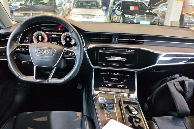 Audi A7L 2022 #12 Audi A7L 2022 car image #12