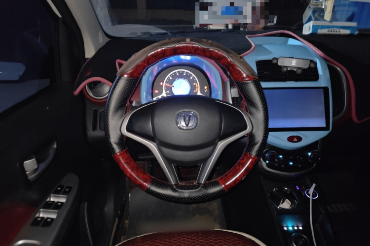 Changan BenBen 2016 صورة سيارة #12