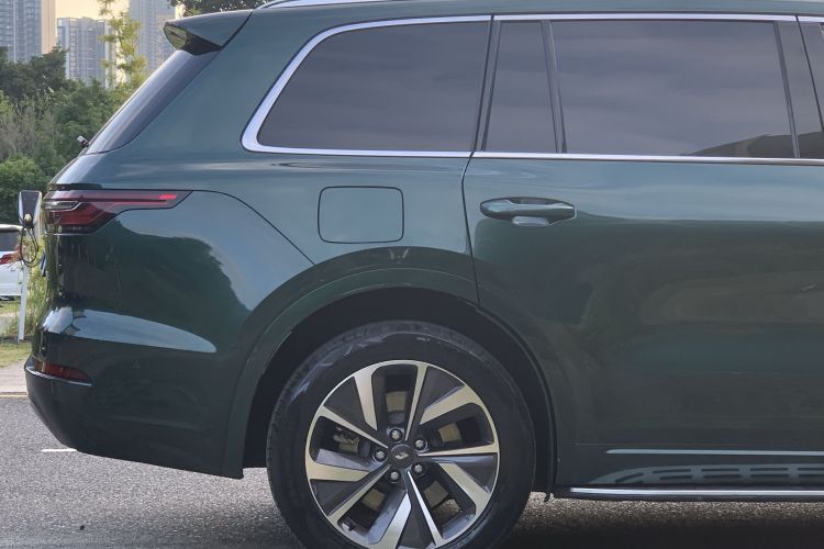 理想汽车 理想ONE 2022 汽车图片 #12