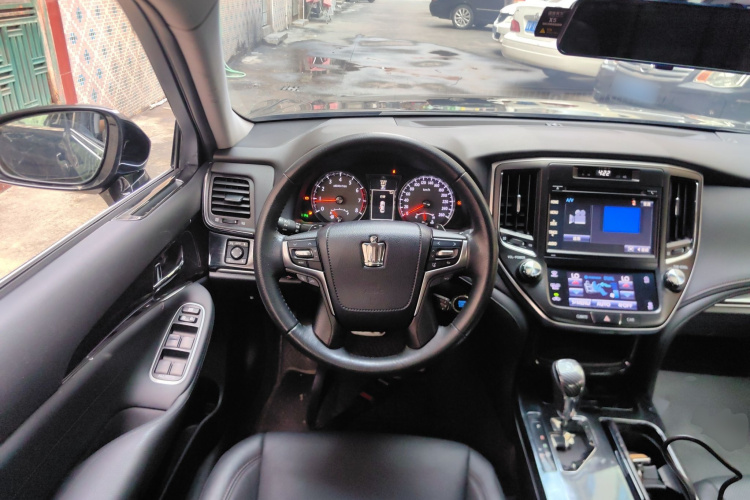 丰田 皇冠 2019 汽车图片 #12