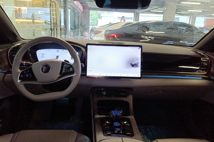 BYD Han 2024 car image #12