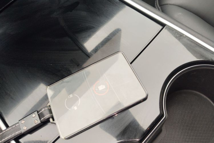 特斯拉 Model 3(进口) 2019 汽车图片 #12