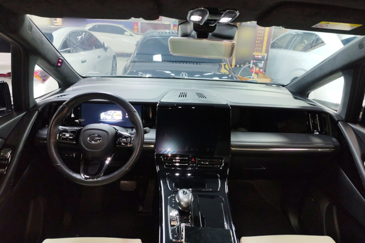 GAC Trumpchi M8 2022 #12 GAC Trumpchi M8 2022 car image #12