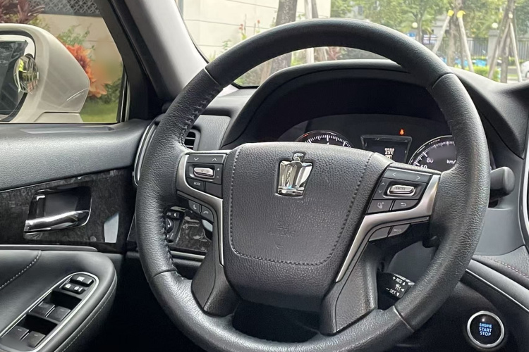 丰田 皇冠 2018 #12 丰田 皇冠 2018 汽车图片 #12