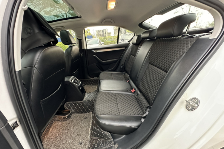 Skoda Octavia 2019 #12 Skoda Octavia 2019 imagen de coche #12