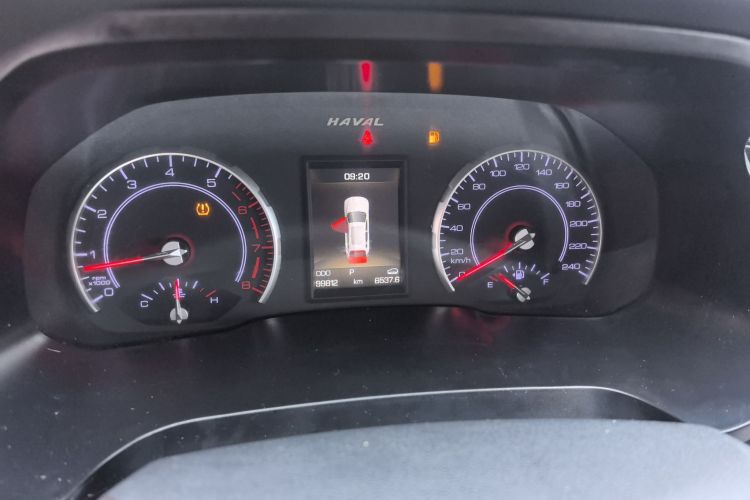 Haval H2s 2018 #12 Haval H2s 2018 car image #12