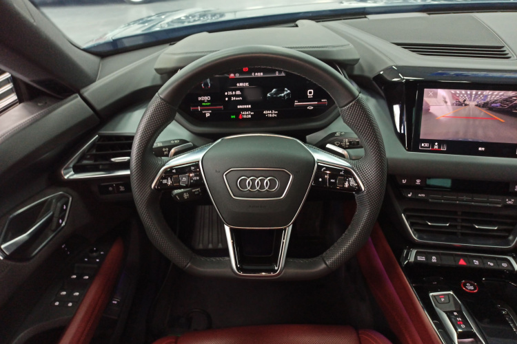 Audi e-tron GT 2024 #12 Audi e-tron GT 2024 صورة سيارة #12