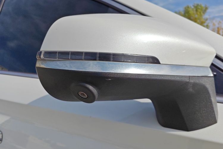 Changan CS85 Coupe 2019 car image #12