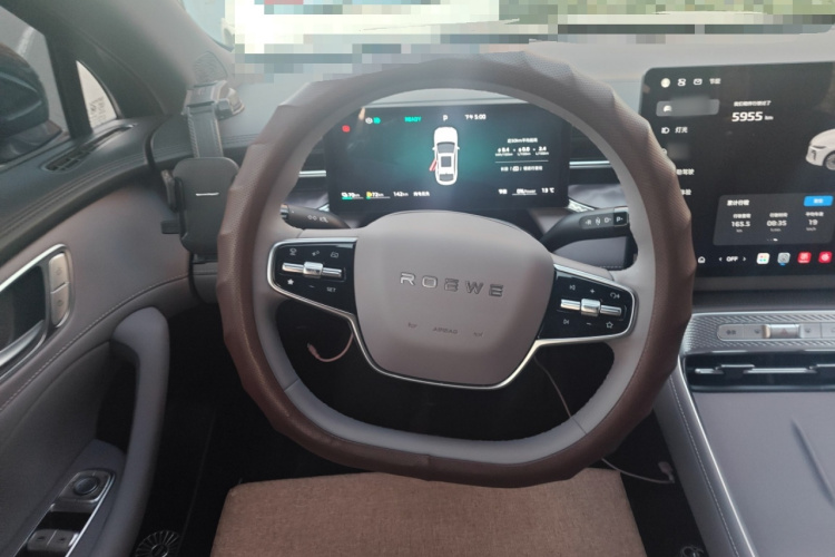 Roewe M7 DMH 2025 car image #12