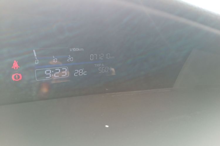 Honda Jade 2017 imagen de coche #12