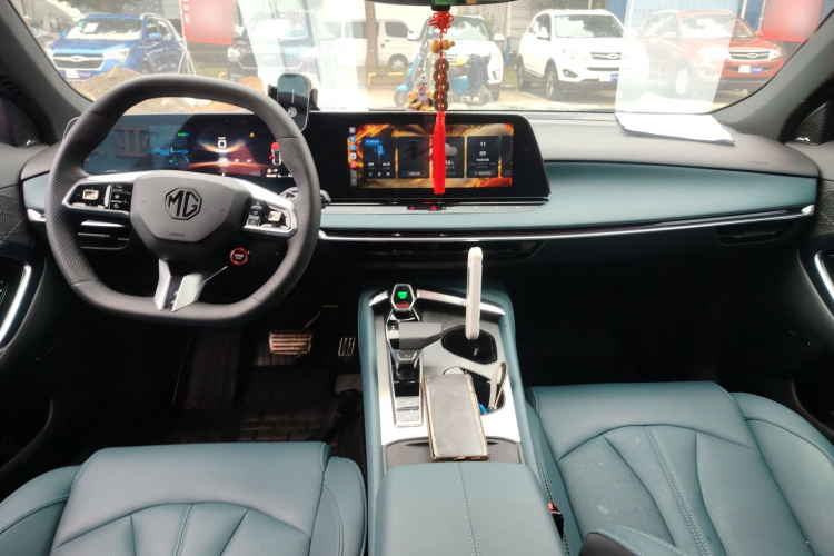 MG 7 2024 car image #12