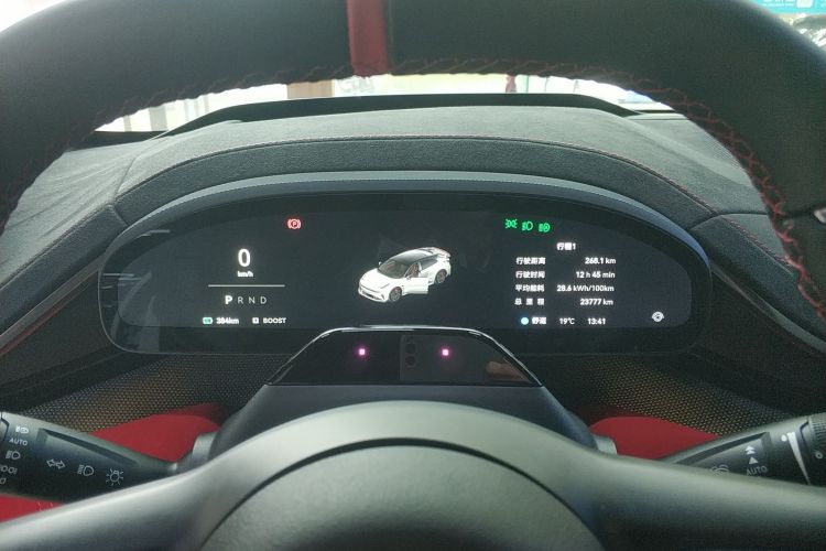 Zeekr 001 FR 2023 صورة سيارة #12