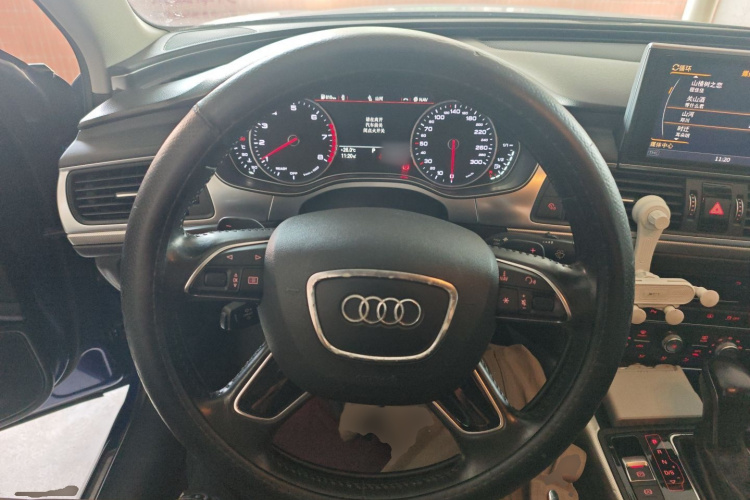 Audi A6L e-tron 2017 #12 Audi A6L e-tron 2017 immagine di auto #12