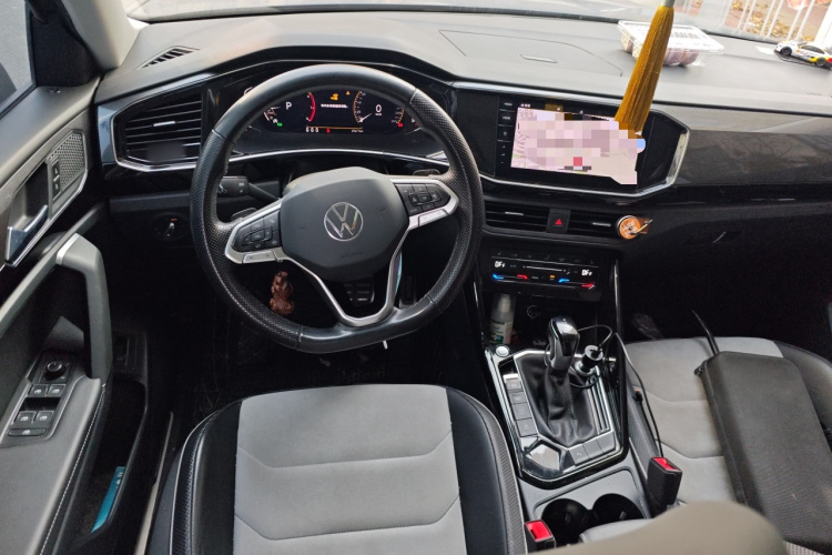 Volkswagen Tayron X 2021 car image #12