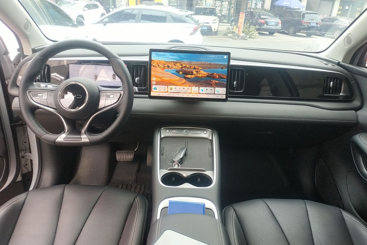 BYD Sea Lion 05 EV 2025 #12 BYD Sea Lion 05 EV 2025 car image #12