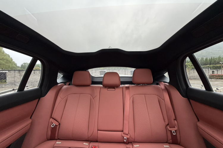 蔚来 蔚来EC7 2023 汽车图片 #12