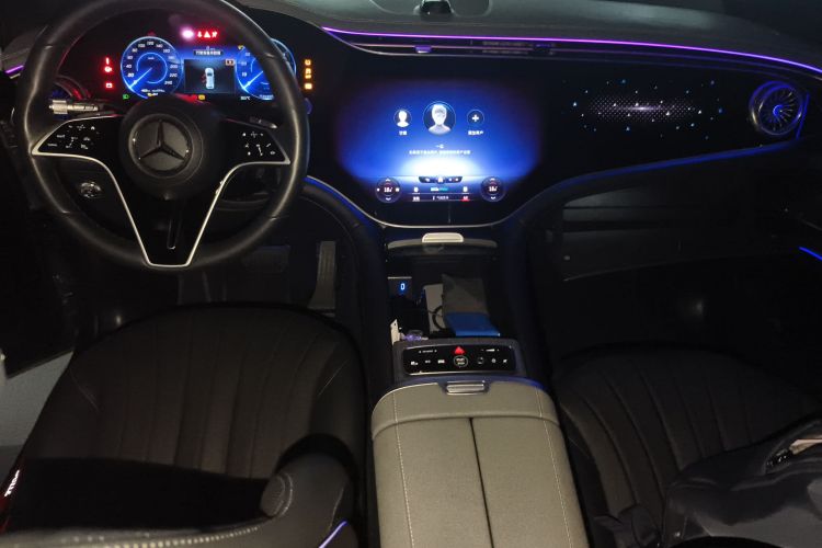 Mercedes-Benz EQS SUV 2024 #12 Mercedes-Benz EQS SUV 2024 car image #12