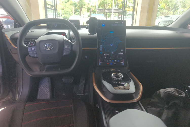 Toyota bZ3 2023 #12 Toyota bZ3 2023 immagine di auto #12