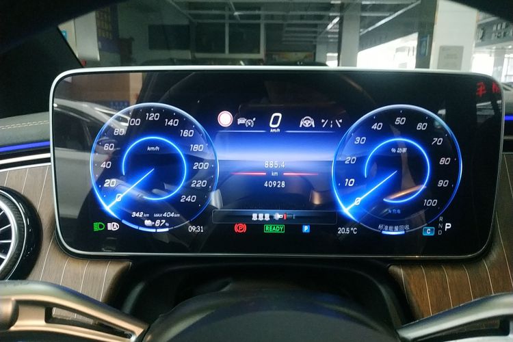 Mercedes-Benz EQE SUV 2023 #12 Mercedes-Benz EQE SUV 2023 car image #12