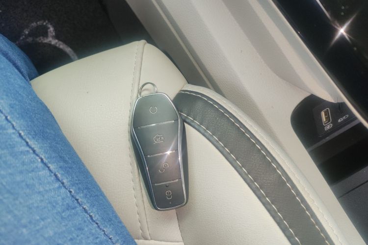 BYD Yuan 2022 car image #12