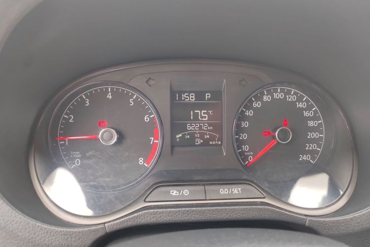 Polo 2019 car image #12