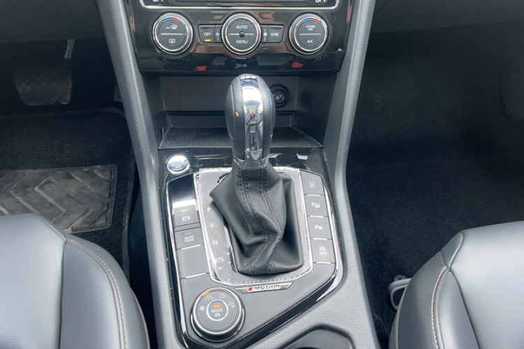 Volkswagen Tharu 2019 image de voiture #12