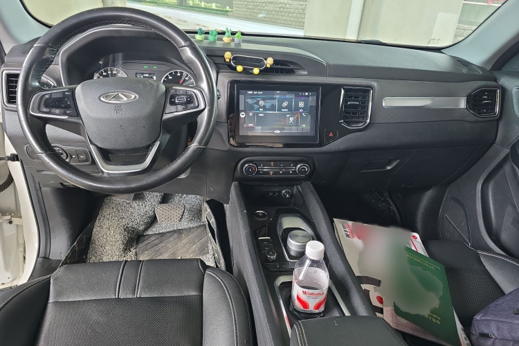 2020 car image #12