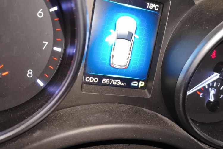 Haval H8 2017 #12 Haval H8 2017 car image #12