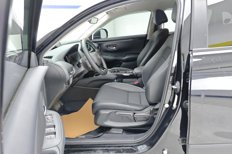 Honda HR-V 2023 #12 Honda HR-V 2023 car image #12