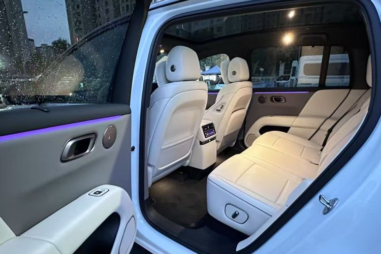 理想汽车 理想i6 汽车图片 #12