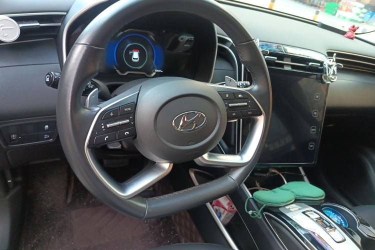 Hyundai Tucson (Imported) 2022 #12 Hyundai Tucson (Imported) 2022 car image #12