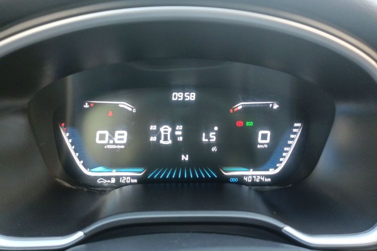 SWM斯威汽车 SWM斯威G05 2022 汽车图片 #12