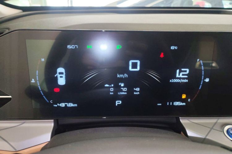 GEELY OkavangoPRO 2024 car image #12