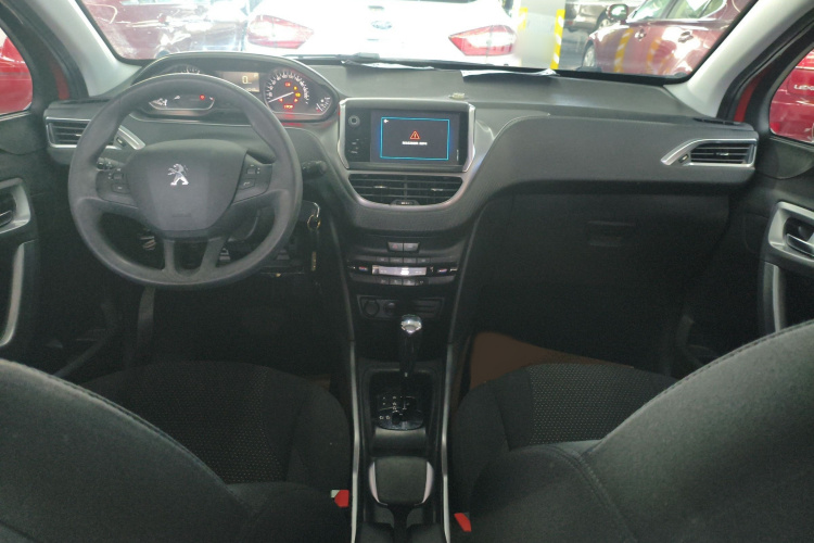 Peugeot 2008 2018 #12 Peugeot 2008 2018 image de voiture #12