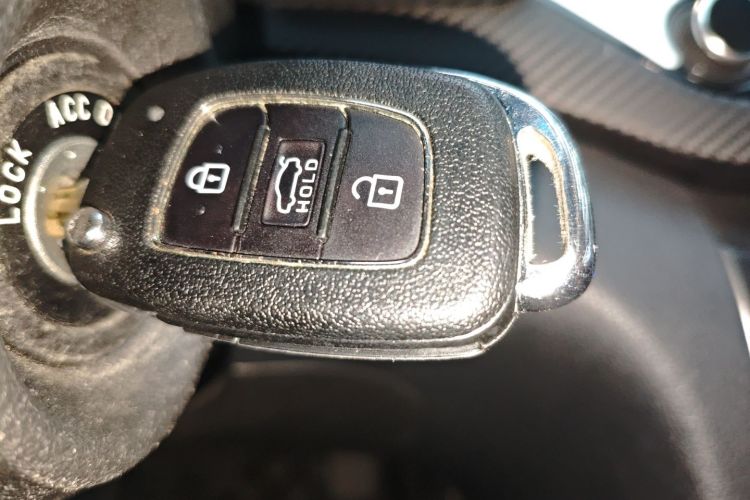 Hyundai Elantra AD 2018 #12 Hyundai Elantra AD 2018 car image #12