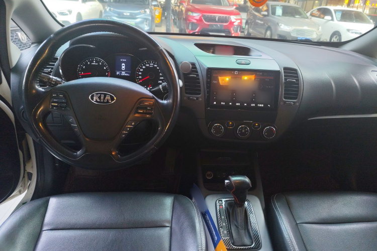 Kia K3 2015 #12 Kia K3 2015 car image #12