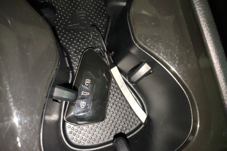 Volkswagen ID.3 2022 #12 Volkswagen ID.3 2022 car image #12