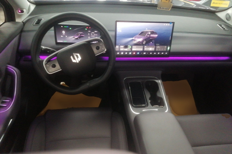 零跑汽车 零跑C10 2025 汽车图片 #12