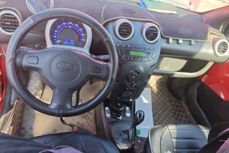 BYD F0 2017 car image #12