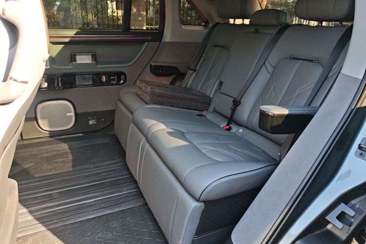 Zeekr MIX 2025 صورة سيارة #12