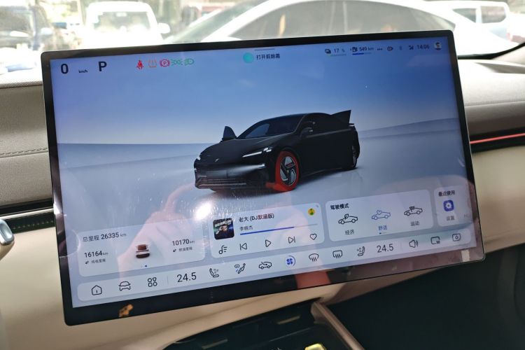 Deepal L07 2024 #12 Deepal L07 2024 car image #12