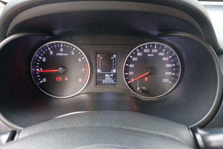 起亚 焕驰 2018 汽车图片 #12