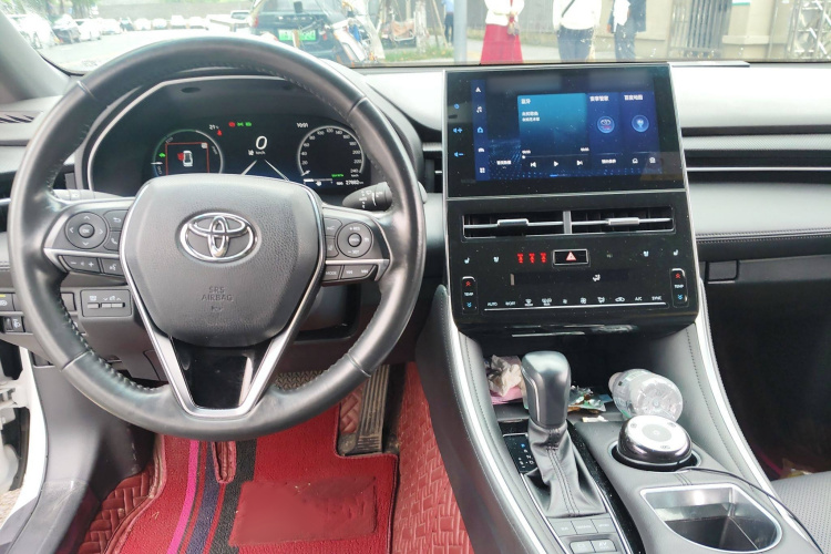 Toyota Avalon 2023 car image #12