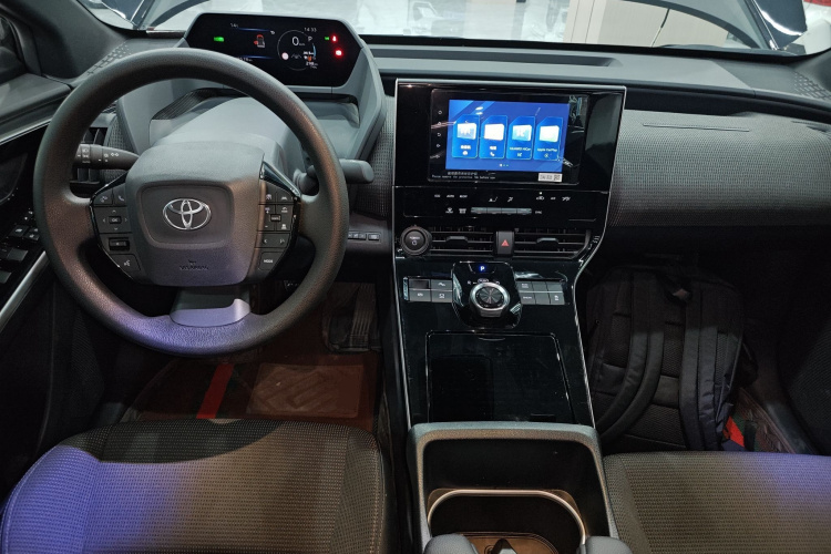 丰田 一汽丰田bZ4X 2023 #12 丰田 一汽丰田bZ4X 2023 汽车图片 #12