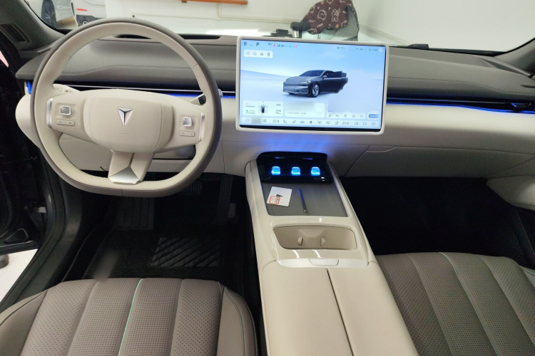 Deepal L07 2025 car image #12