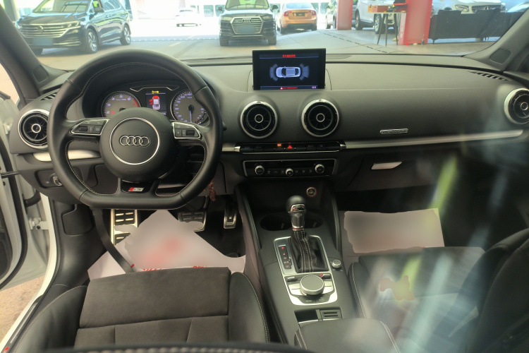 Audi S3 2016 car image #12