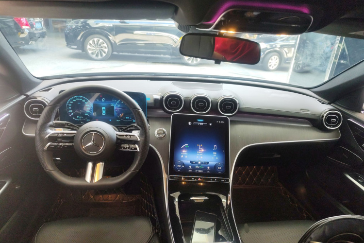 Mercedes-Benz C Class 2022 صورة سيارة #12